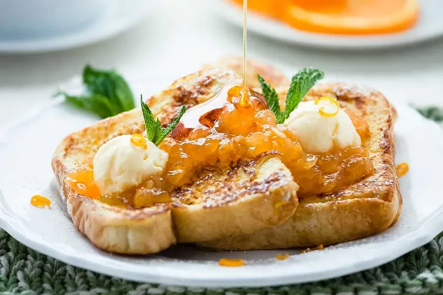 قبل از چیدمان غذا.