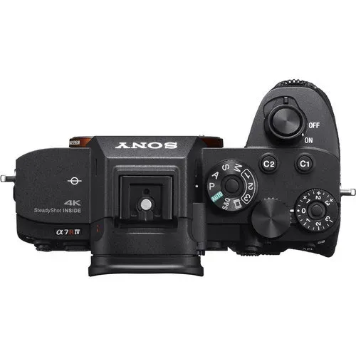 شکل بدنه و طراحی دوربین Sony a7R IV