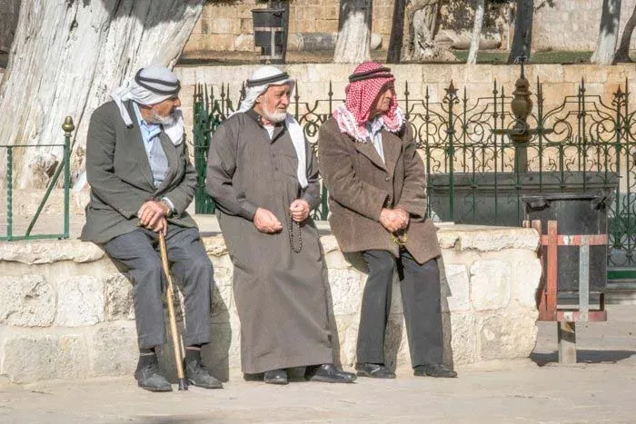 قانون اعداد فرد در عکاسی خیابانی