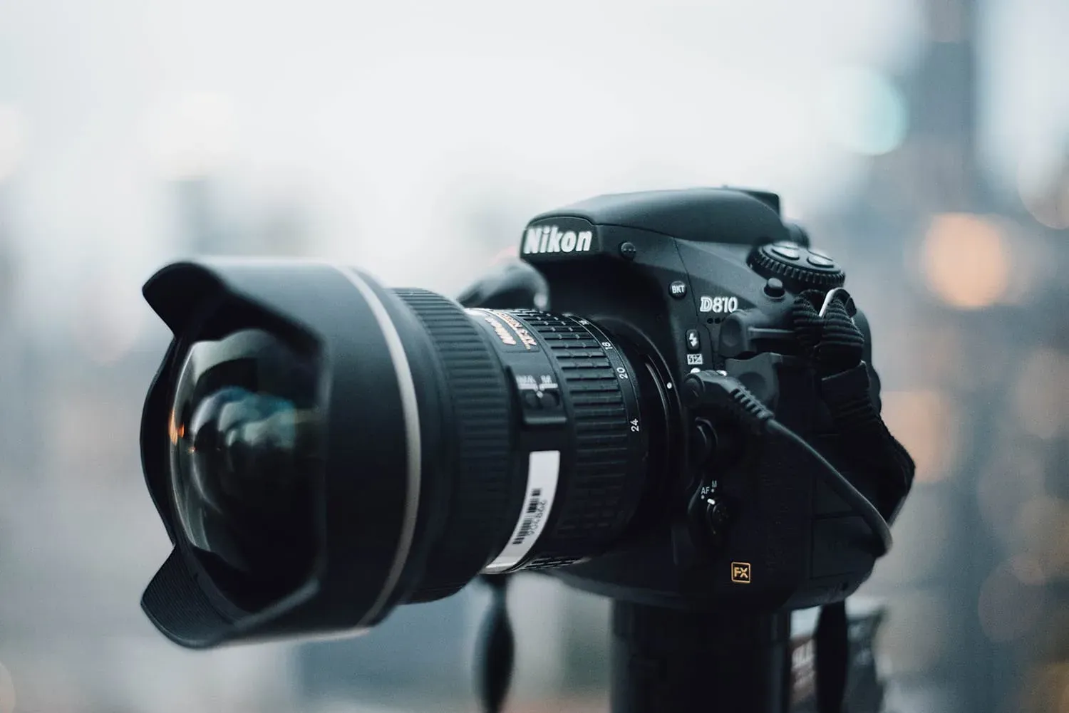 تفاوت‌ دوربین DSLR با بدون آینه