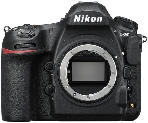 سنسور بزرگ دوربین نیکون D850