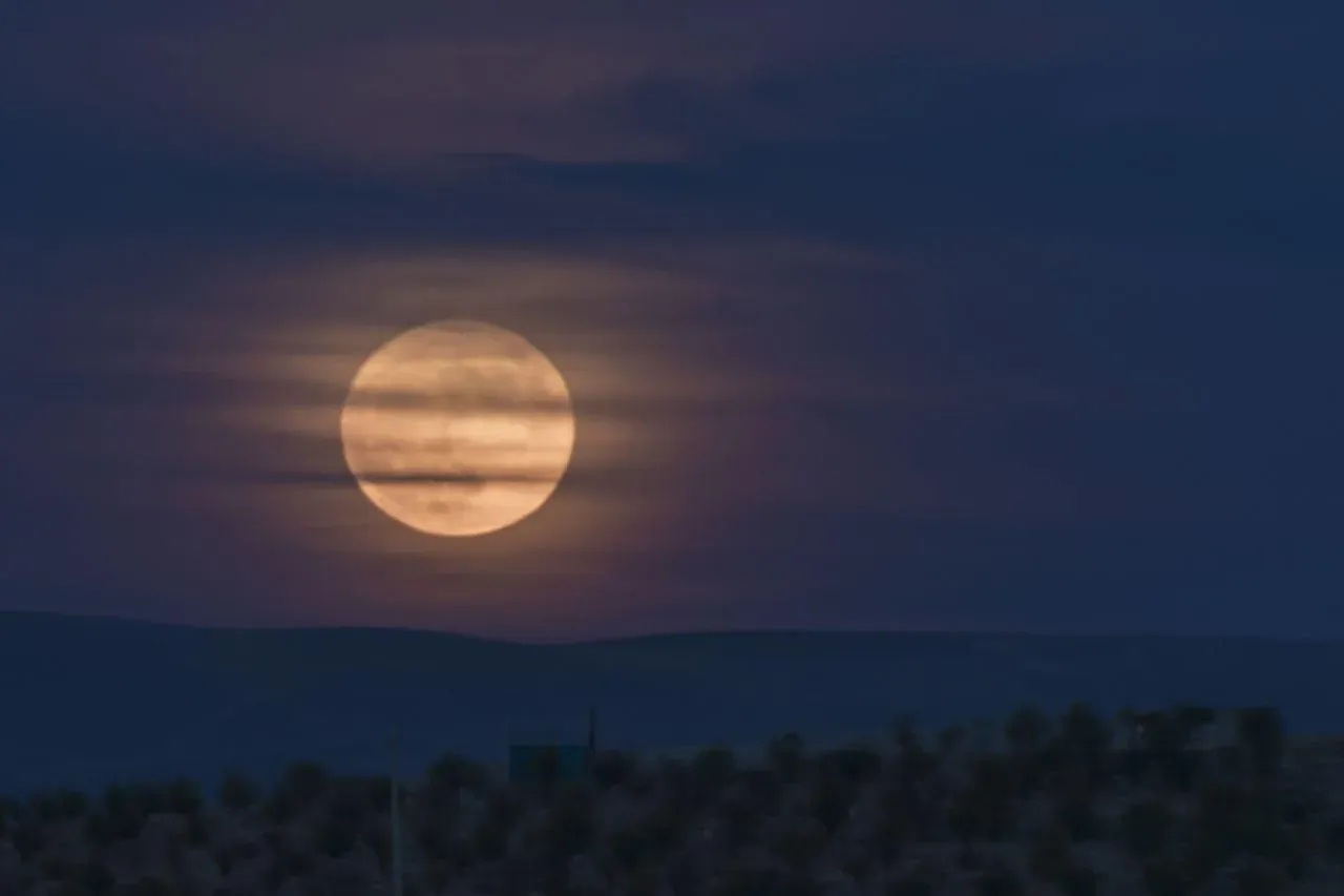 super moon iran