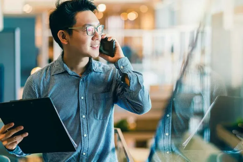 آیا به عنوان عکاس به صورت رایگان کار کنیم؟